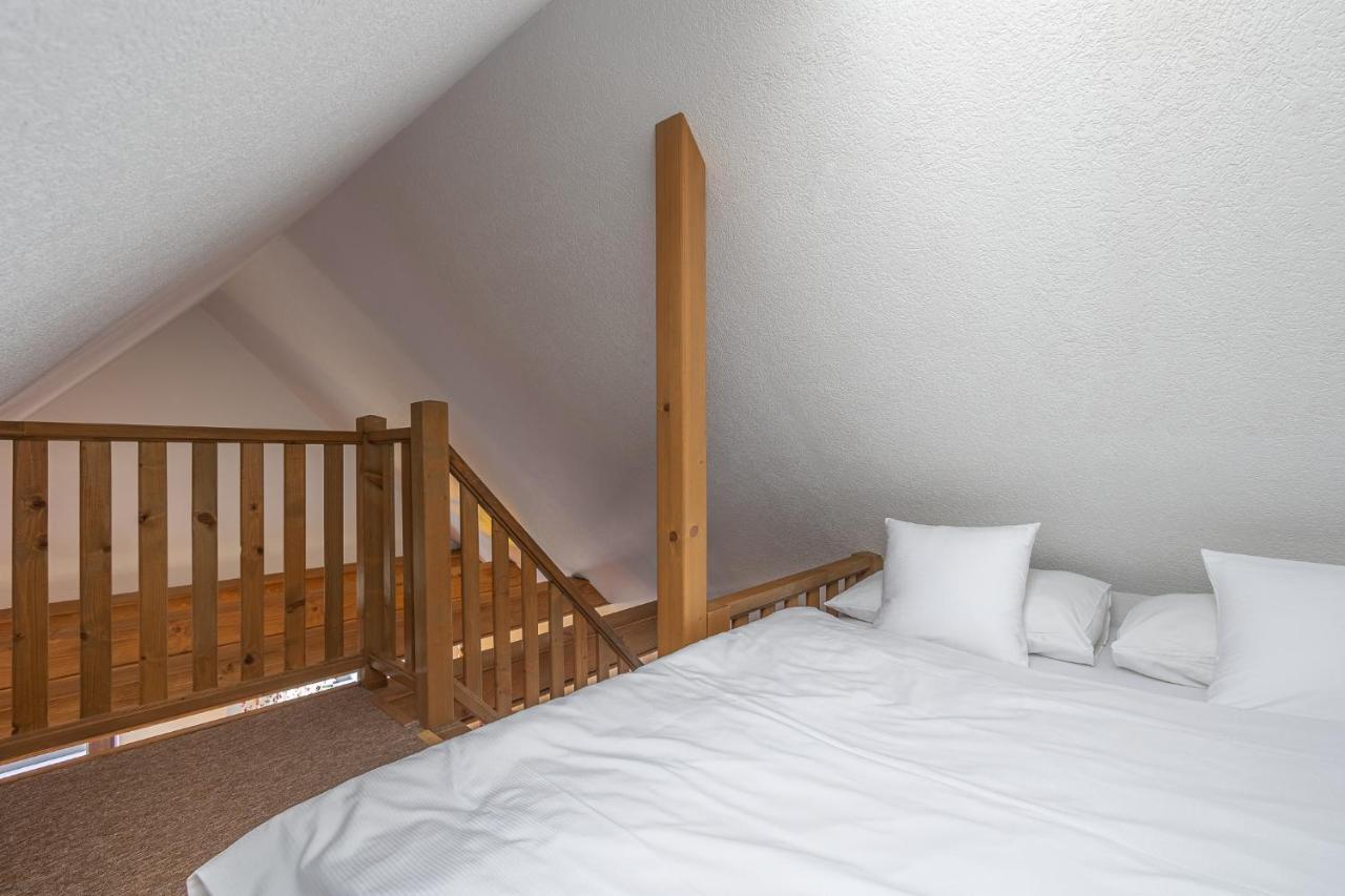 Apartmány Pod Chopkom Pavčina Lehota Esterno foto